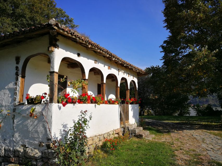 Iron Gate Tour: Golubac Fortress, Lepenski Vir+National Park - The final Danube views