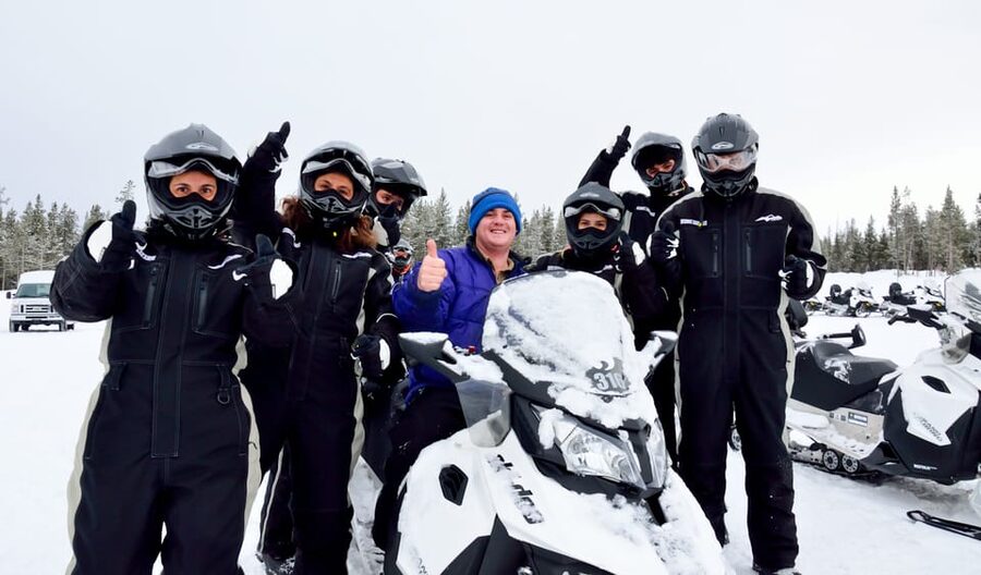 Jackson: Yellowstone Snowmobile Tour to Old Faithful - The return trip is part of the price you pay