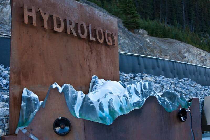 Jasper: Columbia Icefield Skywalk - Families, older visitors, and people with limited mobility