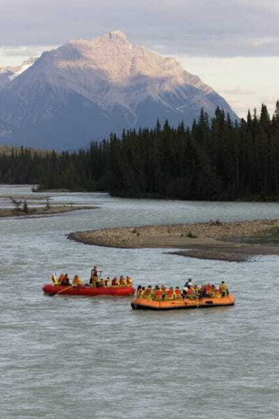Jasper National Park Easy 2-Hour Rafting Trip