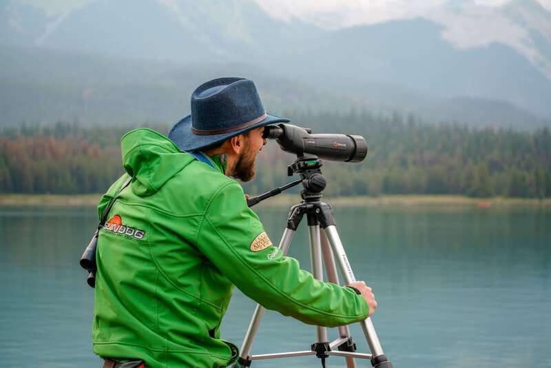 Jasper: Maligne Valley Wildlife & Spirit Island Cruise - Six hours, short stops, and the right expectations
