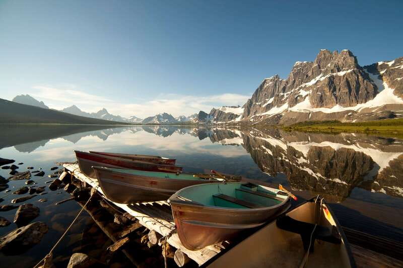 Jasper: Transfer to Banff/Lake Louise w/ Columbia Icefields - Who should book this experience