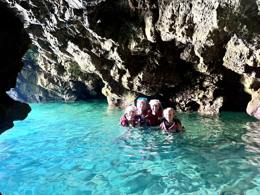 Jávea: Cala Tango and San Antonio Nature Reserve Kayak Tour - Illot de la Mona and the turquoise cave