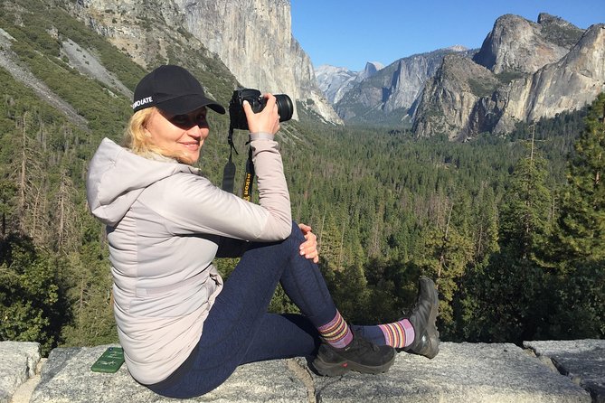 Jeep 4 X 4 Yosemite Park Tour with Hotel Pickup - El Capitan Meadow and the art of spotting climbers