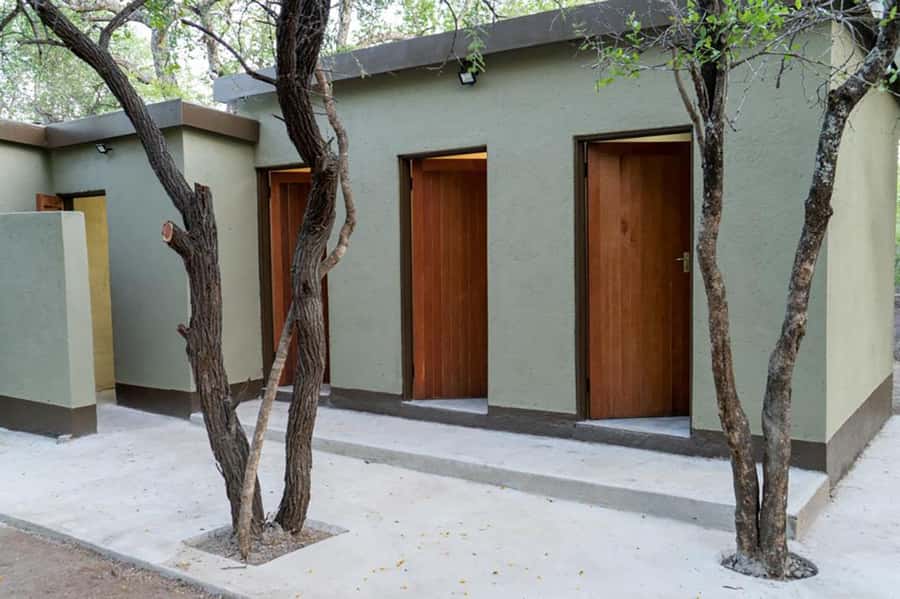 Johannesburg: 3-Day Kruger Budget Glamping Safari - The optional bush walk on the final morning