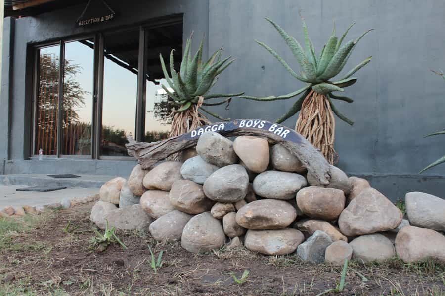 Johannesburg: Affordable 3 Day Kruger Park Safari - Day 3: A guarded bush walk and the Three Rondawels