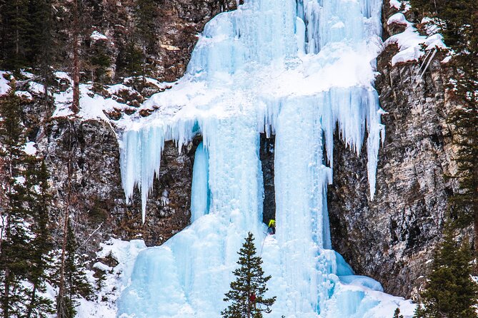 Johnston Canyon Frozen Waterfalls - Small Group Tour - Transport, group size, and the 8:30 start