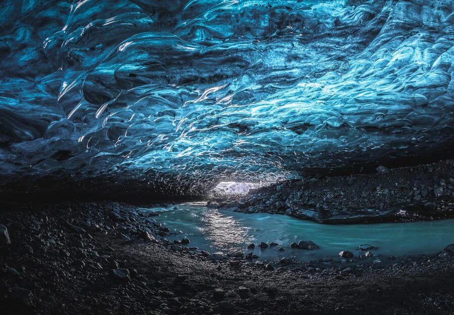 Jökulsárlón: Crystal Ice Cave Super Jeep Tour - How crowding affects the cave visit