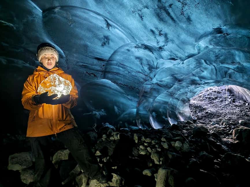 Jökulsárlón Ice Cave Tour - Inside Vatnajökull glacier - Why this Vatnajökull outing feels different