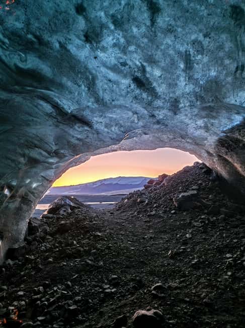 Jökulsárlón Ice Cave Tour - Inside Vatnajökull glacier - Should you book the Jökulsárlón Ice Cave Tour?