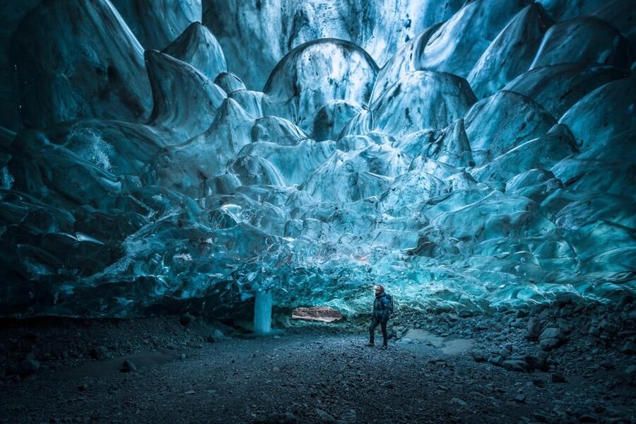 Jökulsárlón: The Original Ice Cave Tour on Vatnajökull - Meeting at Jökulsárlón Glacier Lagoon