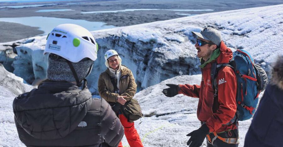 Jökulsárlón: Vatnajökull Glacier Guided Hiking Tour - Why this glacier walk is different from seeing Jökulsárlón