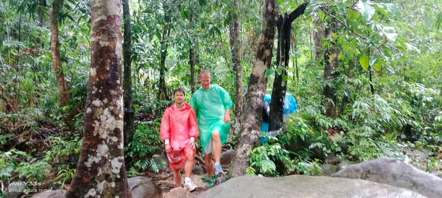 Khao Lak: Full-Day Khao Sok Jungle Walk and Canoeing Tour - What to Pack for the Jungle and River