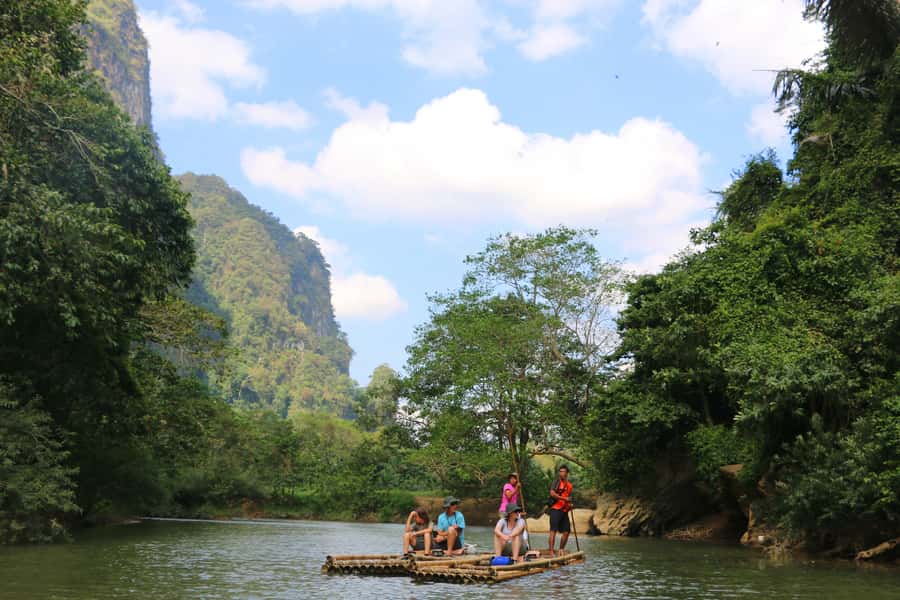 Khao Lak: Khao Sok Bamboo Rafting and Elephant Bathing Trip - Takuapa market: useful, local, and not for everyone