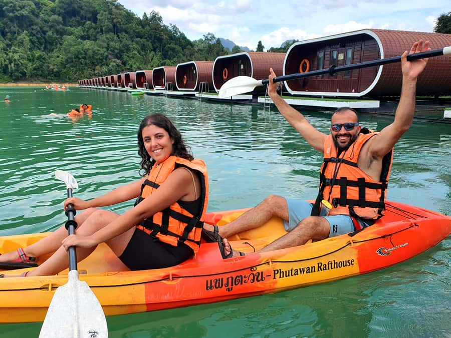 Khao Sok: Cheow Lan Lake, Diamond Cave, Hiking, All Included - A one-kilometer rainforest walk