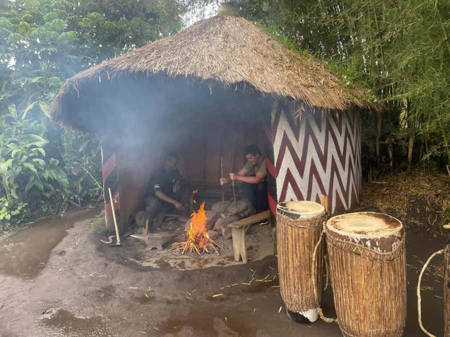 Kigali: Rwanda Gorilla Tracking in Volcanoes National Park - What the mountain hike feels like