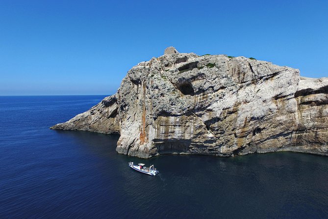 Kornati Experience small group (12 pax) boat tour - Mana: two hours for swimming and cliff views