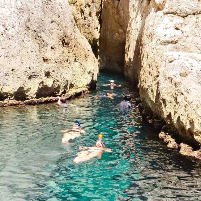 La Ciotat: Calanques Afternoon Boat Tour with Snorkeling - What the small semi-rigid boat changes