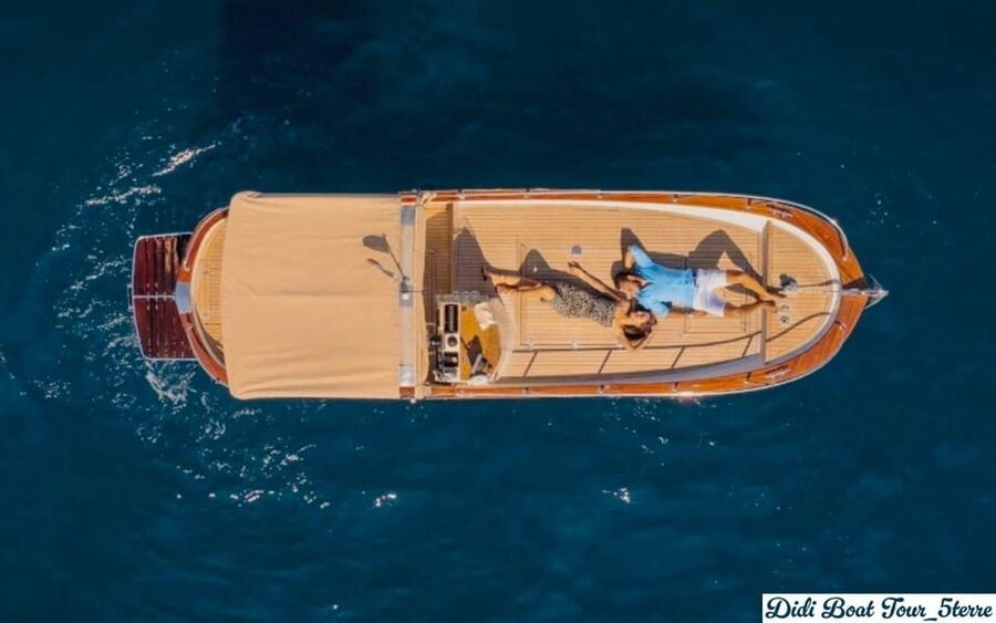 La Spezia: Cinque Terre National Park Boat Tour - Why the boat is the right way to see Cinque Terre