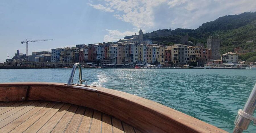 La Spezia: Cinque Terre, Portovenere, Golfo dei Poeti Cruise - Why seeing Cinque Terre by boat makes sense