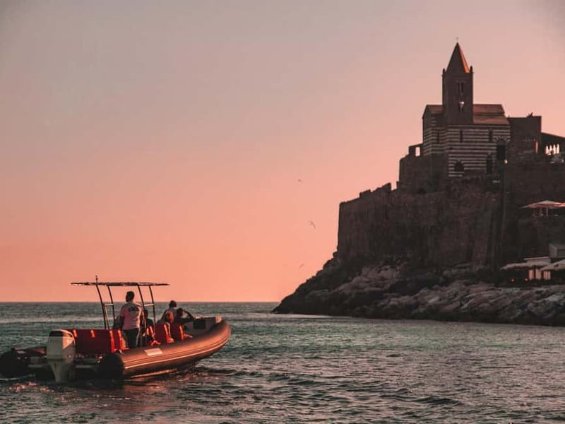 La Spezia: Cinque Terre Sunset Boat Tour with Appetizers - Portovenere and the Church of San Pietro