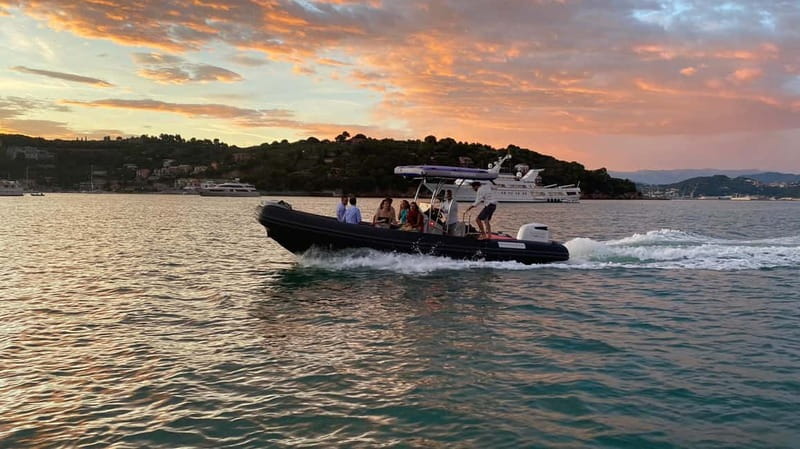 La Spezia: Cinque Terre Sunset Boat Tour with Appetizers - Riomaggiore, Manarola, and Corniglia from offshore
