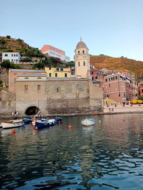 La Spezia : Morning or Sunset Cinque Terre Tour & Aperitif - Morning or sunset: which should you choose?