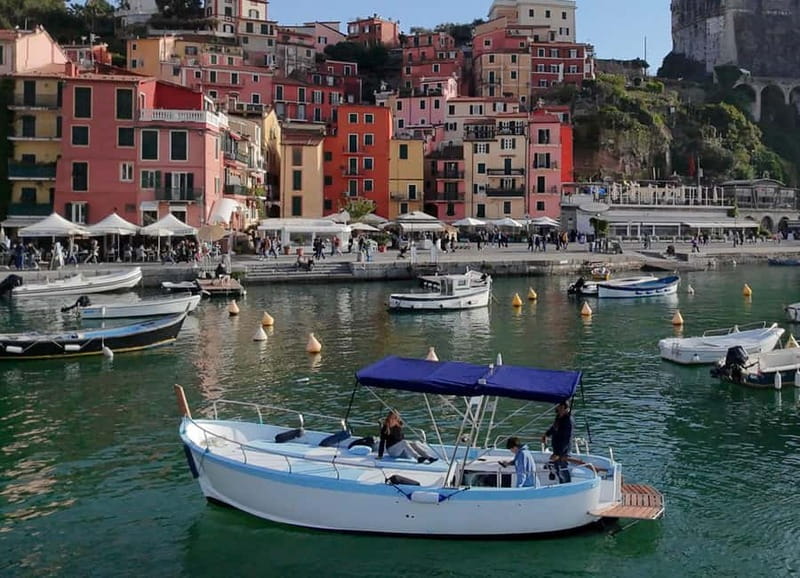 La Spezia : Morning or Sunset Cinque Terre Tour & Aperitif - Palmaria, Tino, Tinetto, and the first coastal views