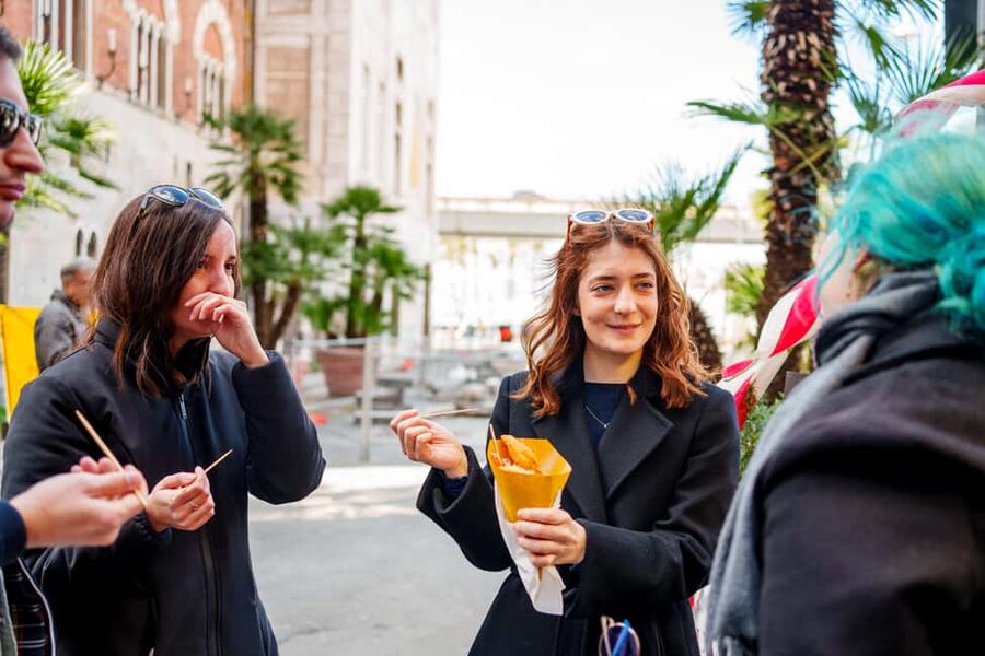 La Spezia: Taste Cinque Terre on a Full Meal Food Tour - Why La Spezia makes a good food base