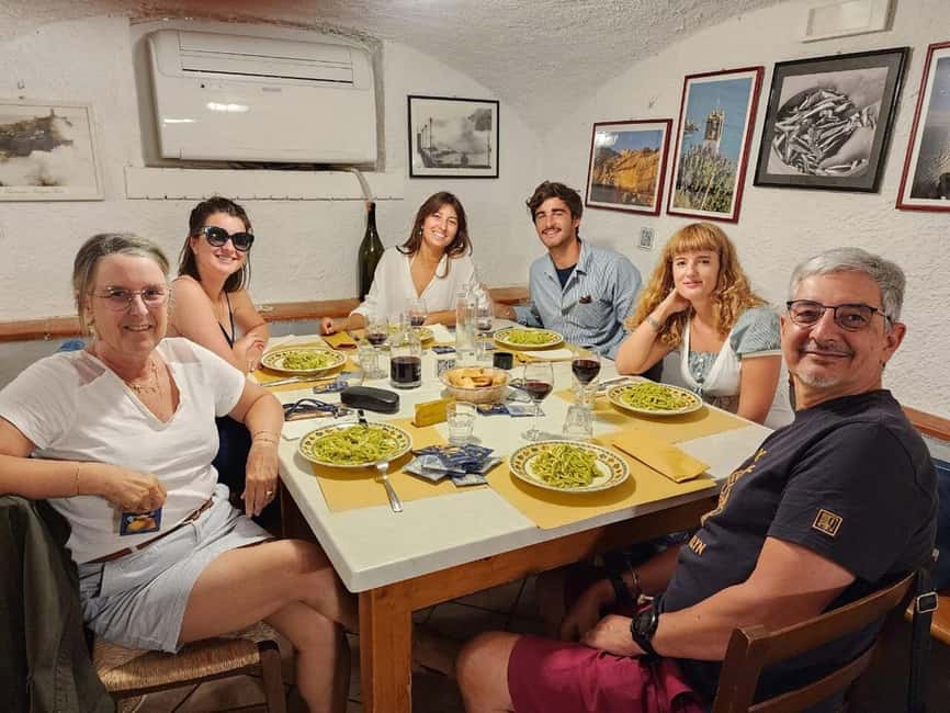 La Spezia: Taste Cinque Terre on a Full Meal Food Tour - Who should book this food tour?