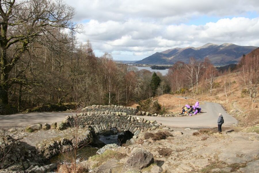 Lake District: Half-Day 8 Lakes Tour - Climbing to Kirkstone Inn and the highest pass
