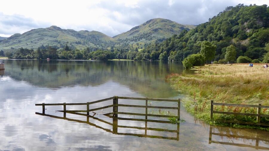 Lake District: Six Lakes Morning Tour from Windermere - Grasmere, gingerbread, and time to wander