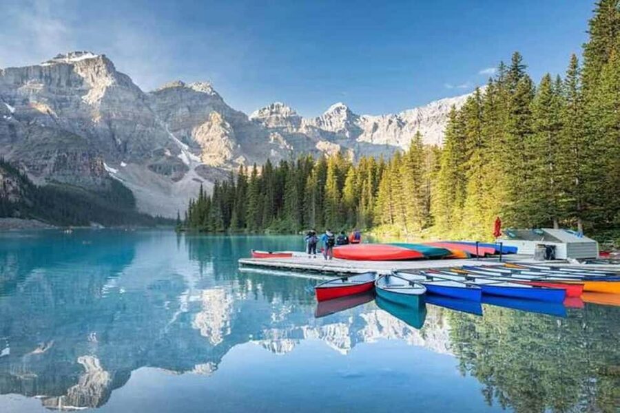 Lake Louise, Emerald Lake, Minnewanka Cruise & Banff Town - Two Jack Lake offers a classic Banff photo stop