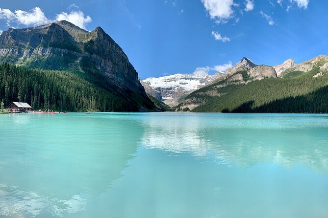 Lake Louise Moraine Lake Emerald Lake Yoho Banff National Park - Emerald Lake brings a different color and mood