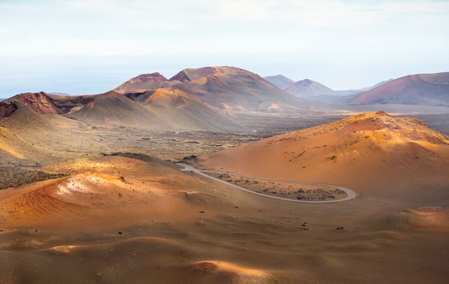 Lanzarote: Guided Day Trip to Timanfaya Park & Lago Verde - Timanfaya gives the day its fiery center