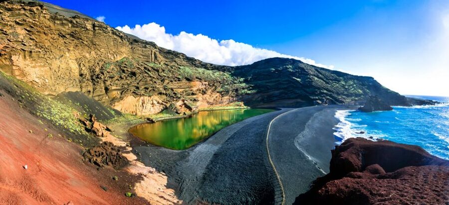Lanzarote: Guided Day Trip to Timanfaya Park & Lago Verde - Lunch is convenient, but bring a backup plan