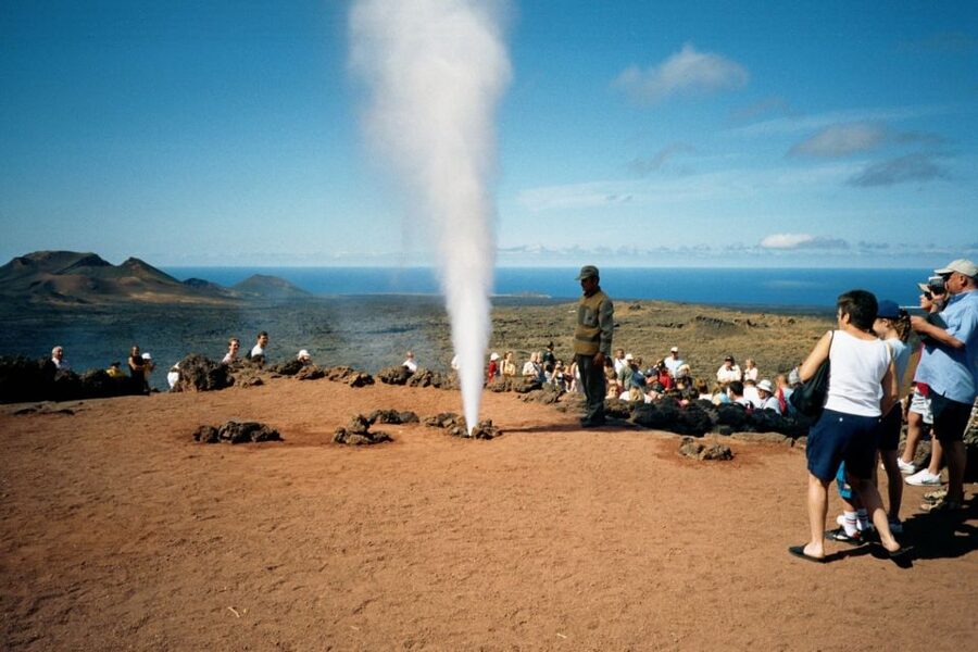 Lanzarote: Timanfaya National Park Tour - Why Timanfaya is worth your morning