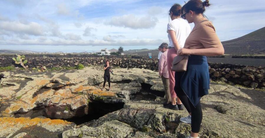 Lanzarote: Timanfaya Natural Park Trekking Tour - Lava rivers, calderas, and the Santa Catalina volcano