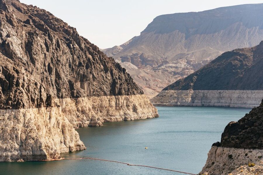 Las Vegas: Grand Canyon, Hoover Dam & Seven Magic Mountains - What to bring for a better day