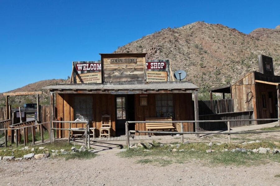 Las Vegas: Grand Canyon Ranch Tour with Horseback/Wagon Ride - Choosing the horseback ride