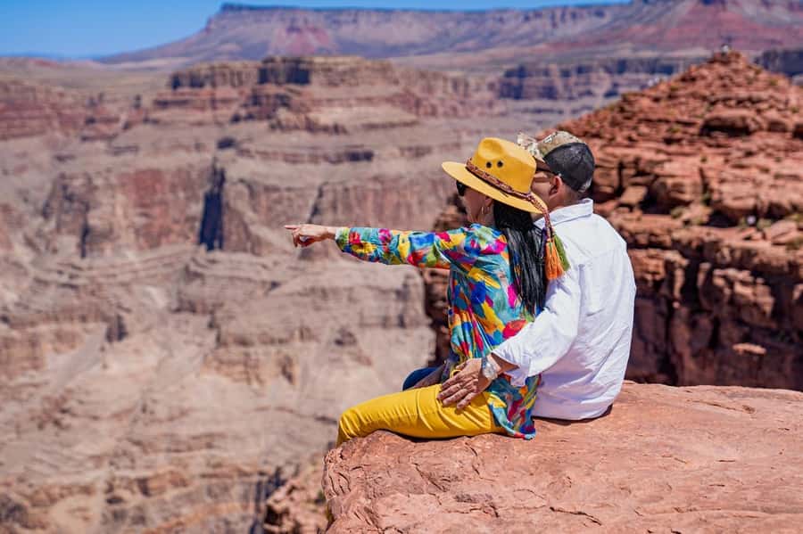Las Vegas: Grand Canyon West, Hoover Dam & Optional Skywalk - The Early Pickup Matters More Than You Think
