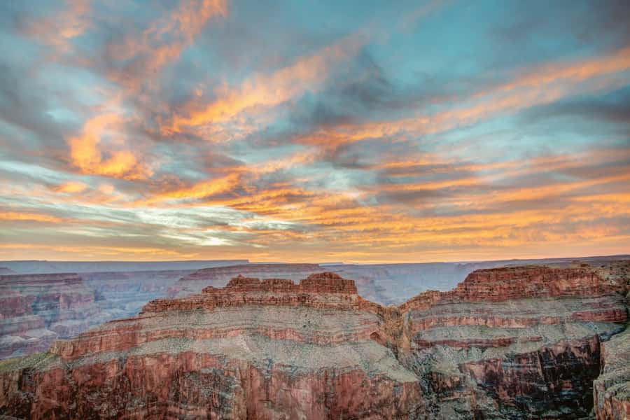 Las Vegas: Grand Canyon West, Hoover Dam & Optional Skywalk - Lunch and the Choice Between Convenience and Flexibility