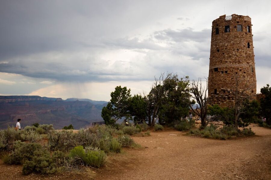 Las Vegas: Grand Canyon West Rim Tour with Skywalk option - Hoover Dam is a photo stop, not the main event