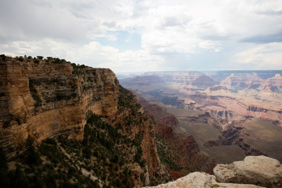 Las Vegas: Grand Canyon West Rim Tour with Skywalk option - Starting at Luxor and crossing the desert