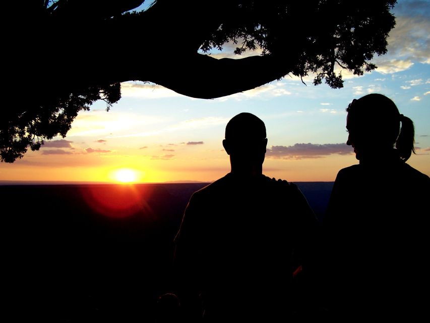Las Vegas: Small-Group Grand Canyon South Rim Sunset Tour - Arriving at the Grand Canyon South Rim