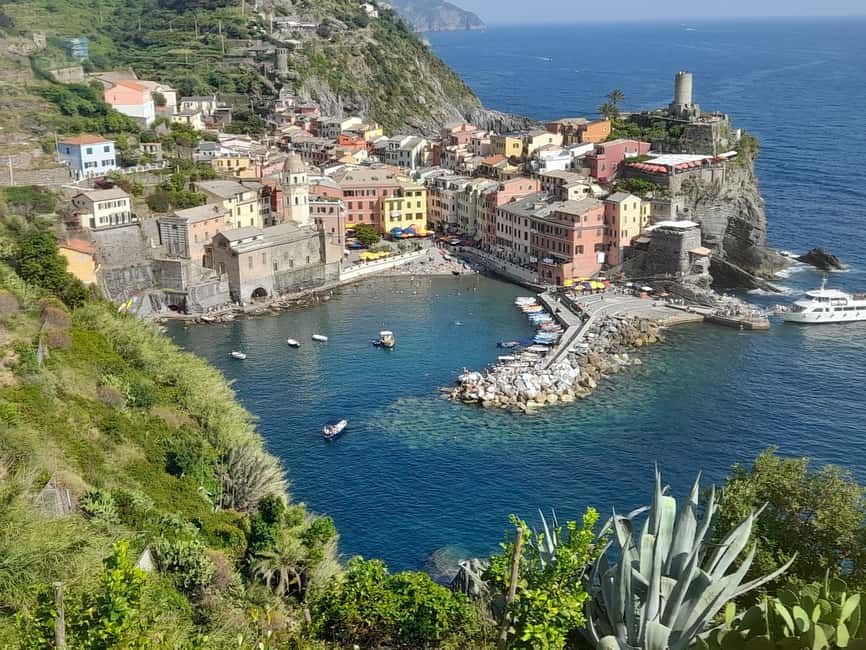 Lemon tour with Limoncino and Wine tasting in Vernazza (Cinque Terre) - Who will enjoy this most?