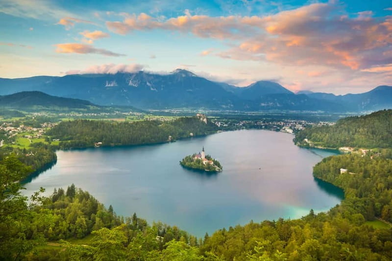 Ljubljana: Lake Bled & Triglav National Park Full-Day Trip - Kranjska Gora brings in the ski-town atmosphere