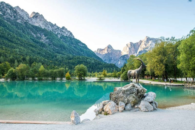 Ljubljana: Lake Bled & Triglav National Park Full-Day Trip - What the guide adds to the experience