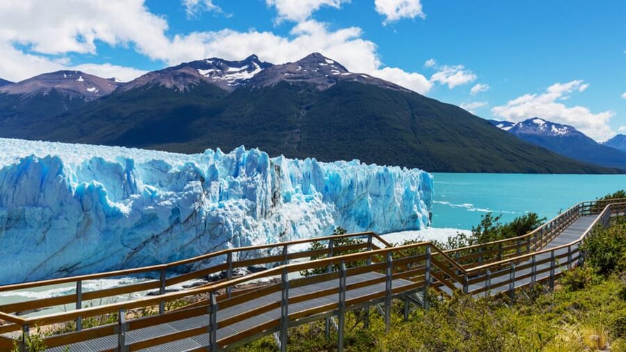 Los Glaciares National Park and Perito Moreno Glacier Tour - Who should choose this Perito Moreno tour?