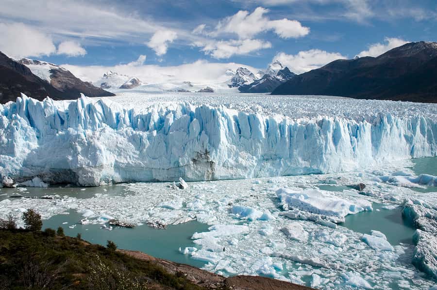 Los Glaciares National Park and Perito Moreno Glacier Tour - Lunch and the shape of the day